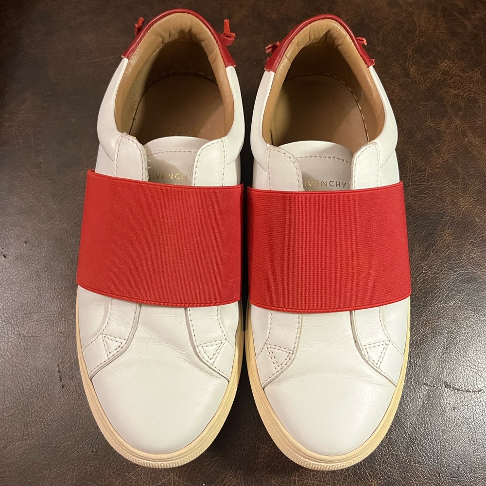 Givenchy Paris 17 Sneakers ♦️
